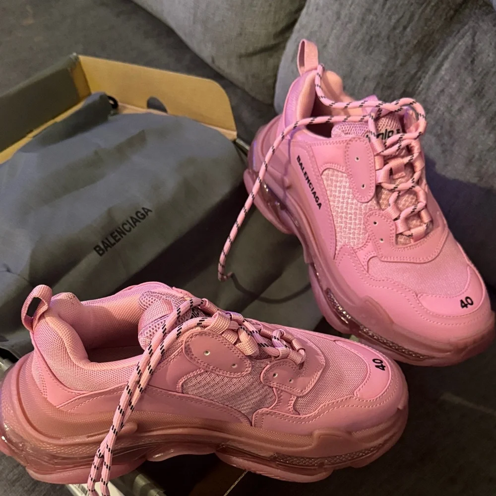 Balenciaga Triple S Sneakers - Pink - Picture 3 of 4